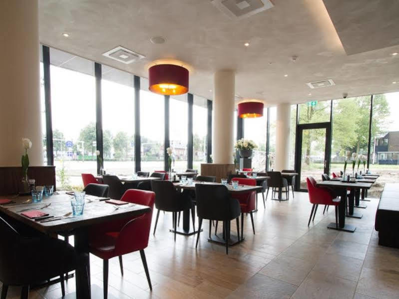 Bastion Hotel Tilburg Bagian luar foto